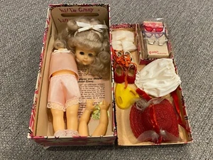 1984 Vogue Ginny Doll & 1956 Ginny Doll Box & Accessories - Picture 1 of 24