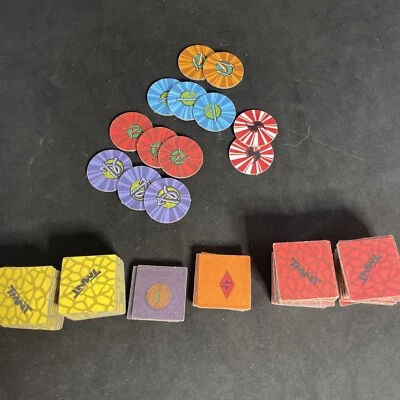 Juego de fichas Teenage Mutant Ninja Turtles Turtle And Shredder 2003 leer 2 faltantes Foto 1 de 4