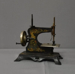 Kinder-Nähmaschine Casige - British Zone - Schneewittchen - Bild 1 von 5
