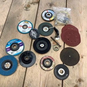 Selection Of Sanding Discs For Mini Grinders Flap Discs Sanding + Odds 22.2mm - Bild 1 von 12