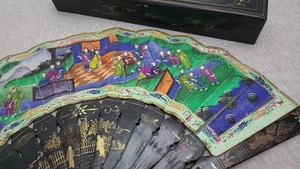 ANTIGUO ABANICO CHINO MADERA LACADA EN SU CAJA - Imagen 1 de 15