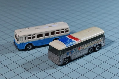 Tomica Tomy Pocket Die-Cast 1979 Greyhound Bus No.49 And Mitsubishi Fuso No.79 - Image 1 of 4