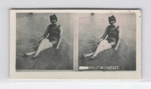 1920s-1930s Art Series Morazan San Salvador #671 Lindas Banistas Pinup Card - Picture 1 of 2