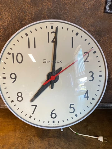 Vintage Simplex Industrial 18" WALL CLOCK ~ Train Station Subway Factory~ WORKS Cover