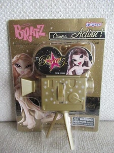 Bratz Movie Camera on Tripod Stand Ausome Camera Action New on Card Not Opened - Picture 1 of 4