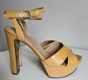 Sergio Rossi Lackleder Plateau Riemchen Sandalen Gr. 36 ~ braun/hellbraun - Bild 1 von 21