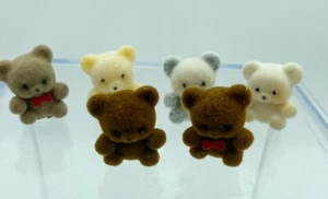 De colección Seis Pequeños Osos Miniatura Flocados, Taiwán Colores Surtidos - Imagen 1 de 6