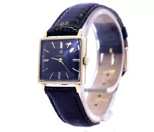 Orologio Vintage Quadrato Nero OMEGA 14k Oro D6621 17 Jewel 620 OXG Carica Svizzera - Foto 1 di 10