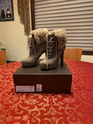 Auténticas botas para mujer GUCCI - 296139 gris beige beige Mouton Foto 1 de 4