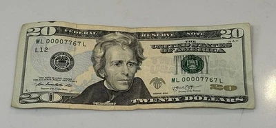 EARLY SERIAL NUMBER $20 DOLLAR BILL 2013 - Image 1 of 2