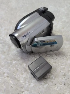 Panasonic VDR-D160 MiniDVD Digital Video Camcorder - Picture 1 of 9