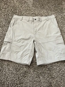 carhartt mens cargo tan shorts 44 - Picture 1 of 4