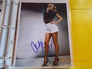 CHLOE SEVIGNY SIGNED PHOTOGRAPH - Bild 1 von 2