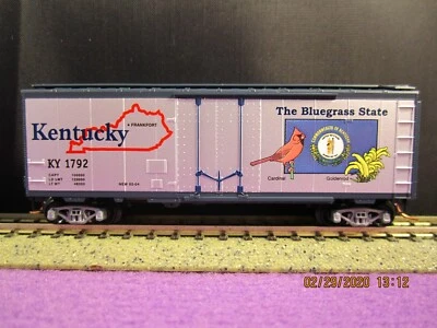 MICRO TRAINS N GAUGE KENTUCKY STATE 40 FT BOX CAR RD # KY 1792 ITEM No. 21375 - Image 1 of 4