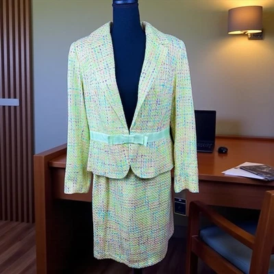 Good clothes Collections Skirt Suit Womens 10 Green Blazer Career Office Set - Image 1 of 4