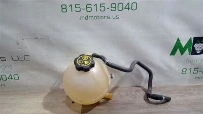 Chevrolet Malibu 2020-2023 depósito de refrigerante OEM 23386455 Foto 1 de 4