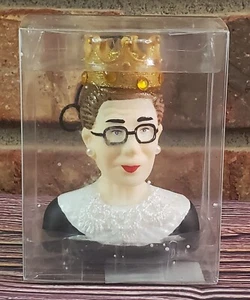 Ruth Bader Ginsburg Notorious RBG Vetro Decorazione Natalizia Busto Corona Oro - Foto 1 di 8