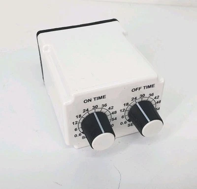 Relé de retardo de tiempo Dayton 1EGD2 120VAC/DC 10A enchufable Foto 1 de 4