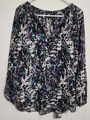 Blusa ligera de manga larga grande para mujer Mossimo Foto 1 de 3