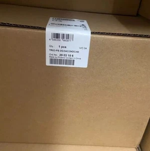 Alimentatore 1PZ NUOVO Phoenix Contact TRIO-PS-2G/3AC/24DC/40 2903156 - Foto 1 di 1