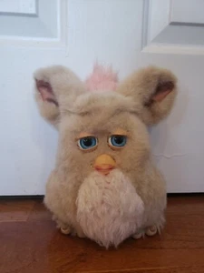 2005 Large Hasbro Tiger Furby Pink Mohawk/Tan 59294 Blue Eyes Tested WORKS - Picture 1 of 12