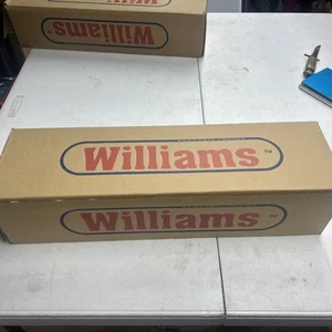 Williams GG-3001C O Pennsylvania Green 5-Stripe GG-1 Electric Locomotive #2340 - Picture 1 of 4