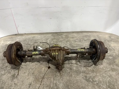 1992-2000 Chevrolet C3500 SRW 4.10 Ratio Rear Axle Assembly Foto 1 de 4