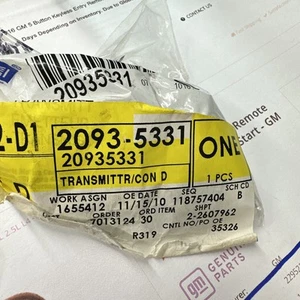 GM 20935331 - 5 Button Keyless Entry Remote Key Fob with Remote Start NOS Desc - Picture 1 of 7