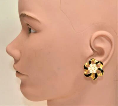 Vintage Gestempelt Marvella Goldfarbig Schwarz Emaille Kunstperlen Ohrstecker - Bild 1 von 2