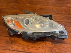 2010 2011 2012 MAZDA CX9 CX-9 OEM PASSENGER RIGHT HEADLIGHT HALOGEN OEM - Picture 1 of 10