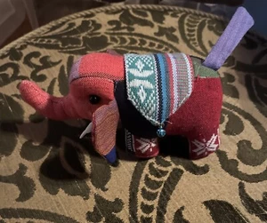 Boho Plüsch Elefant Wollig Patchwork Sitzsack Trunk Up Groß Sleepy - Bild 1 von 6