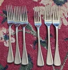 6 Stück HAMPTON SILVERSMITHS Lausanne Tafelgabel 8" Edelstahl Fase matte Oberfläche - Bild 1 von 4