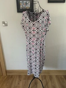 Laura Ashley Summer Shift Dress In Size 16, Length 38 Inches - Picture 1 of 6