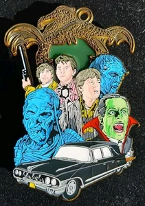 Monster Squad 1987 Film Universal Monsters Green Amulet EMAILLE PIN Horror Hearse - Bild 1 von 5