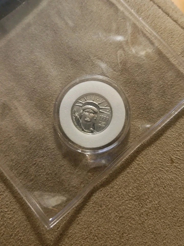 1999 PLATINUM AMERICAN EAGLE 1/10oz STATUE OF LIBERTY - Rare - Image 1 of 4