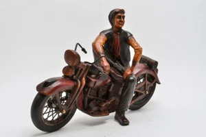 Harley Davidson moto motorcycle and rider in resina 340 x 500 mm sculpture art - Foto 1 di 5