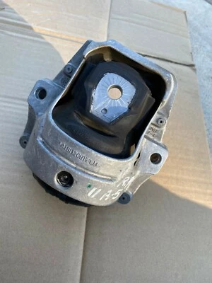 Audi A5 2011 cupé 2,0 L pasajero derecho montaje motor OEM 99 k Foto 1 de 4