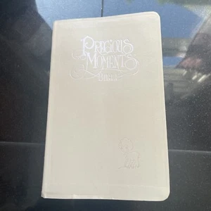 PRECIOUS MOMENTS BIBLE 1985 THE NEW KING JAMES VERSION Softcover - Picture 1 of 6