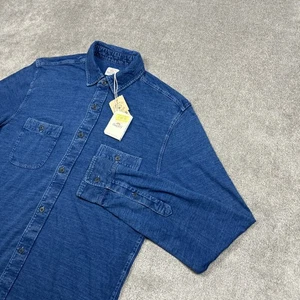 NUEVA Camisa Faherty Tejida Temporadas Para Hombre Mediana Azul Índigo Tinte Bolsillos Abotonados - Imagen 1 de 10