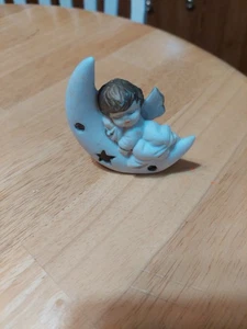 Vintage Angel Sleeping On Cresent Moon Ceramic 3" - Picture 1 of 4