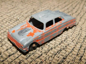 3" 1941 Tootsietoy Ford Sedan Red Toy Car - Picture 1 of 3