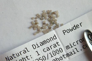 1+ Karat natürliches rohes ungeschliffenes Rohdiamantpulver - Bild 1 von 1