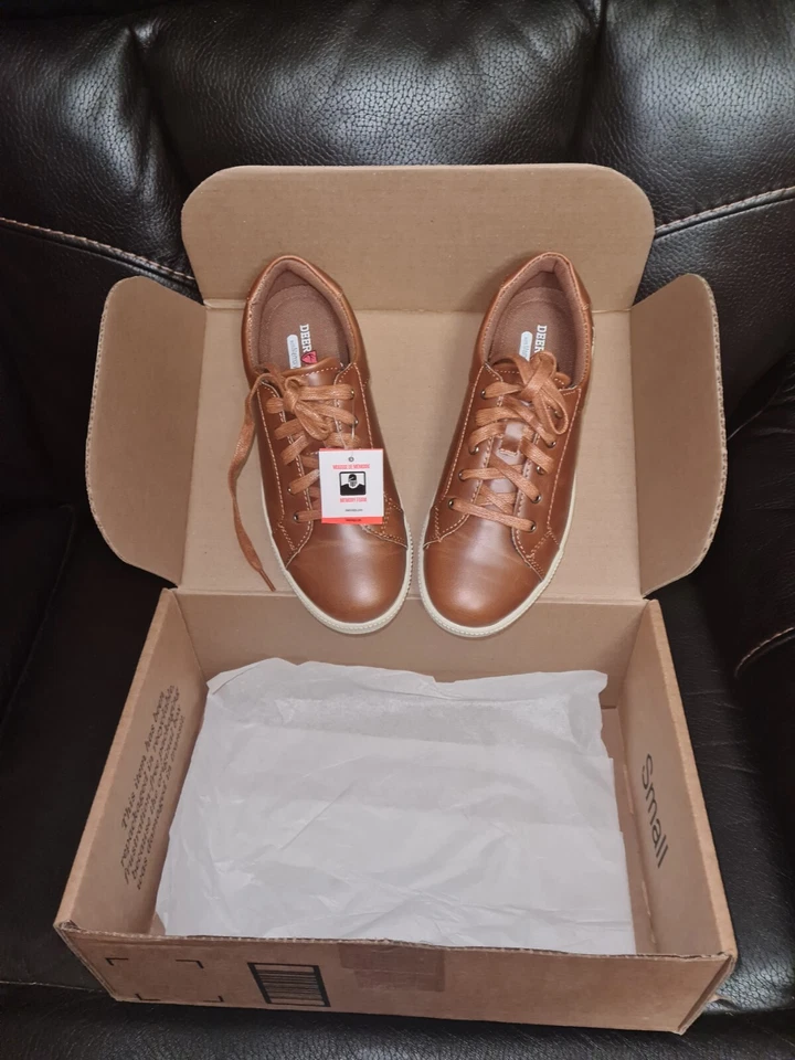 Kids Deer Stags Girls Kane Low Top Lace up Walking Shoes Dark Tan/cream Size