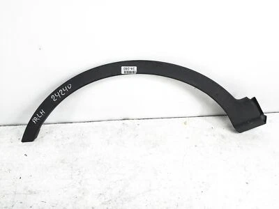 Guardabarros delantero acampanado Toyota Rav4 2013-2018 75602-0R060 Foto 1 de 4