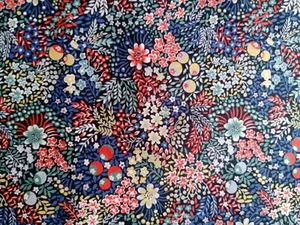 Remnant ELDERBERRY A-SP Liberty of London Tana Lawn cotton approx 44 x 30 cm - Picture 1 of 3