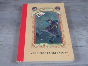 A Series of Unfortunate Events The Ersatz Elevator by Lemony Snicket 1st PB Book - Picture 1 of 7