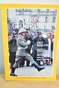 NATIONAL GEOGRAPHIC MAGAZINE-JANUARY 1982-BERLIN+1622 INDIAN WAR - Foto 1 di 2