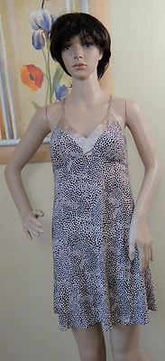 NUEVO SIN ETIQUETAS ALFANI beige con estampado animal negro manchas espalda corredor vestido de dormir, talla XS Foto 1 de 3