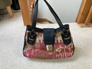VINTAGE KILIM TEPPICHTASCHE MIT LEDERVERKLEIDUNG UNTERARM HANDTASCHE ROT ZZ - Bild 1 von 10