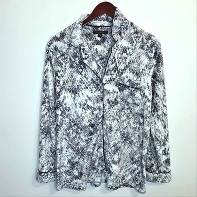 Prendas para dormir Donna Karan gris estampado de serpiente suave con botones pijama talla mediana Foto 1 de 4